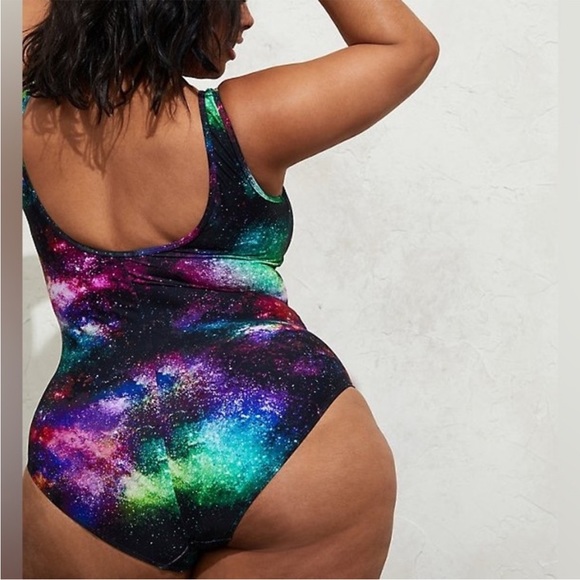 Torrid Rainbow Galaxy Mesh Sweetheart Neckline One Piece Swimsuit 3X - Picture 2 of 8